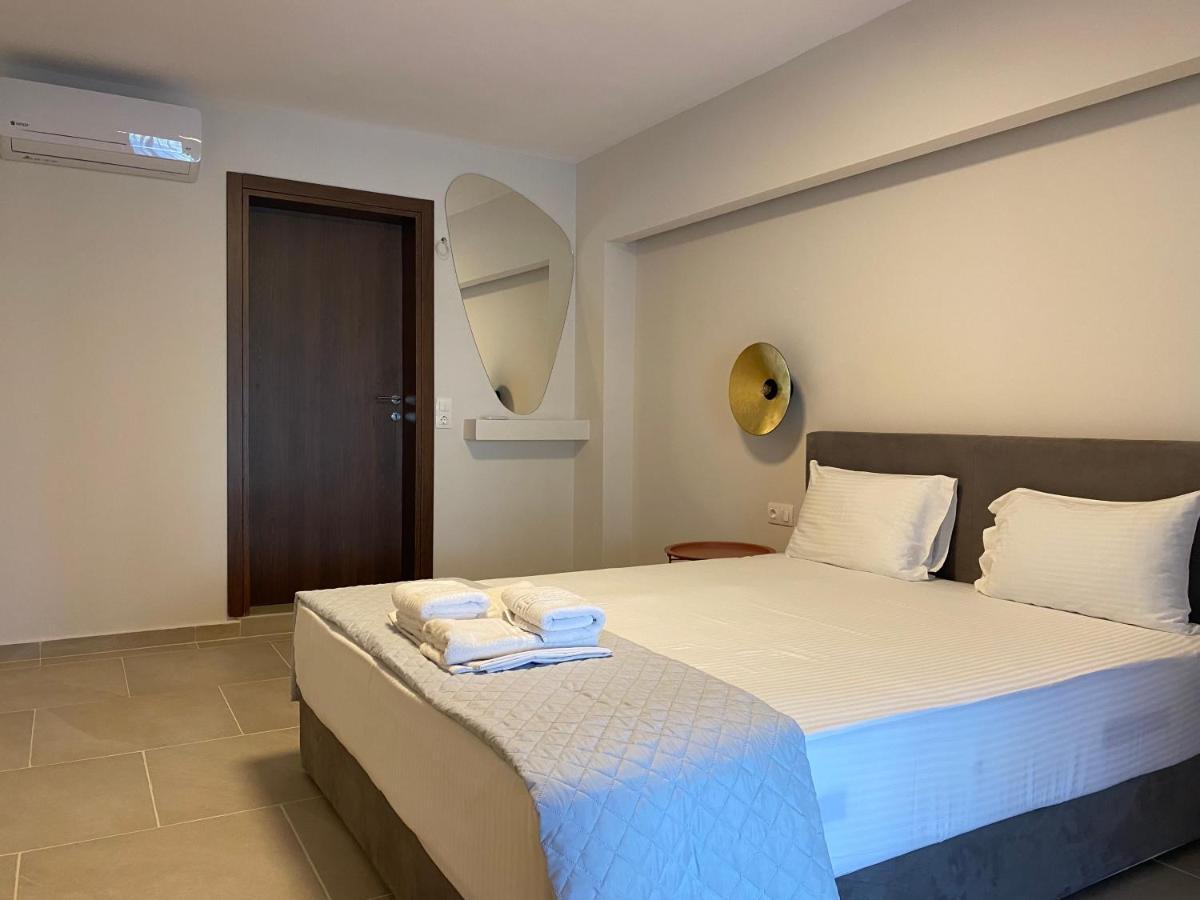 Zinozis Beach Apartments Vourvourou Exterior foto