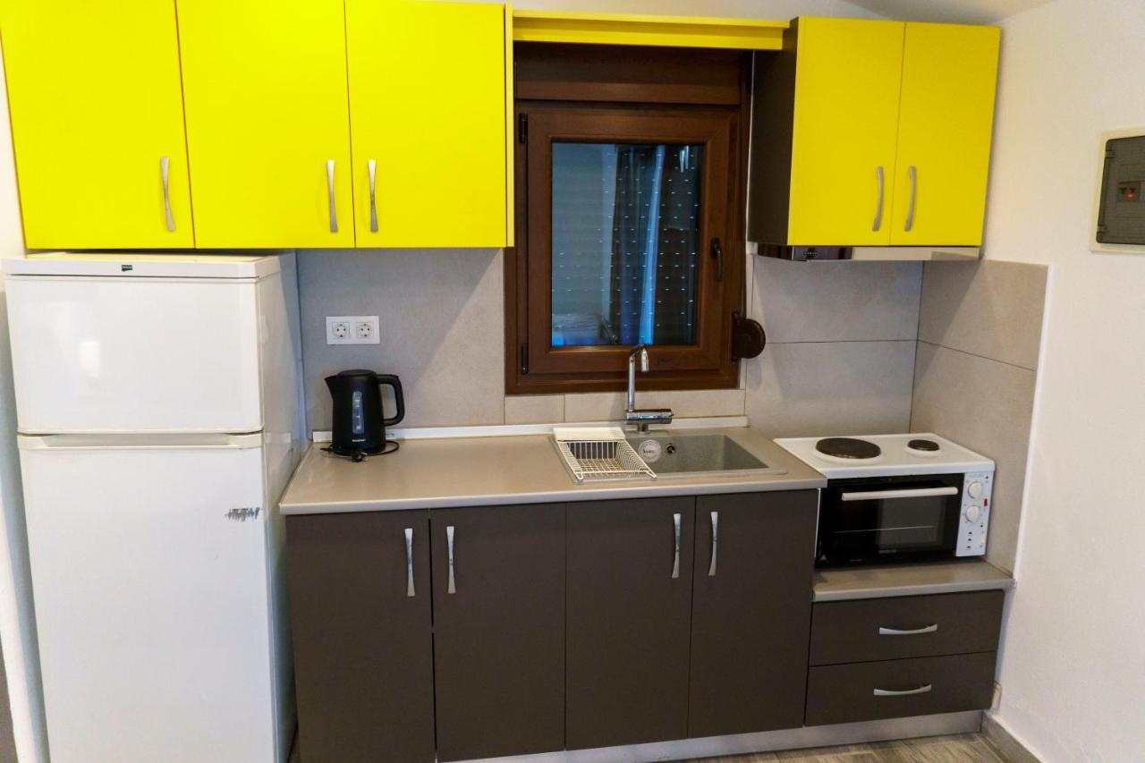 Zinozis Beach Apartments Vourvourou Exterior foto