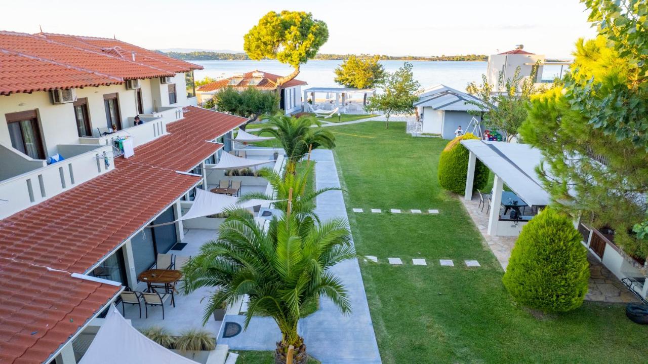 Zinozis Beach Apartments Vourvourou Exterior foto