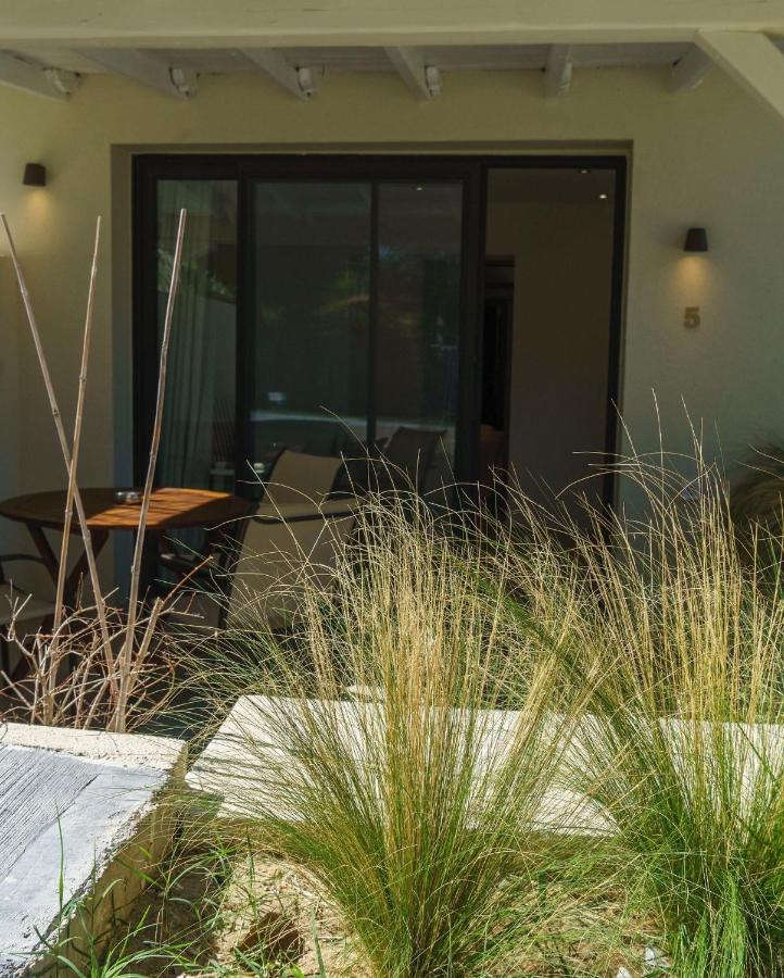 Zinozis Beach Apartments Vourvourou Exterior foto