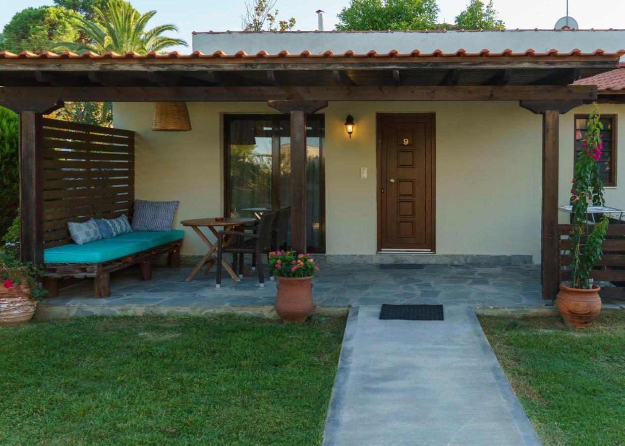 Zinozis Beach Apartments Vourvourou Exterior foto