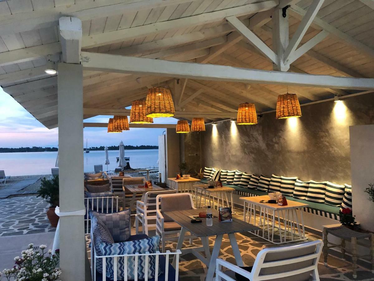 Zinozis Beach Apartments Vourvourou Exterior foto